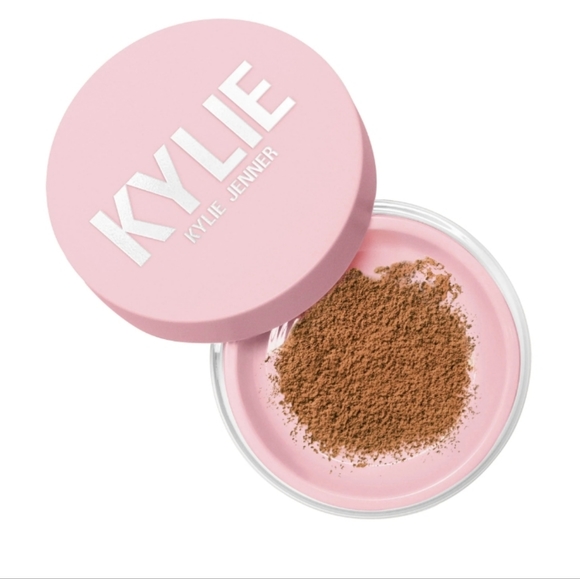 Kylie Kylie Jenner Setting Powder - Deep Dark - Picture 9 of 10